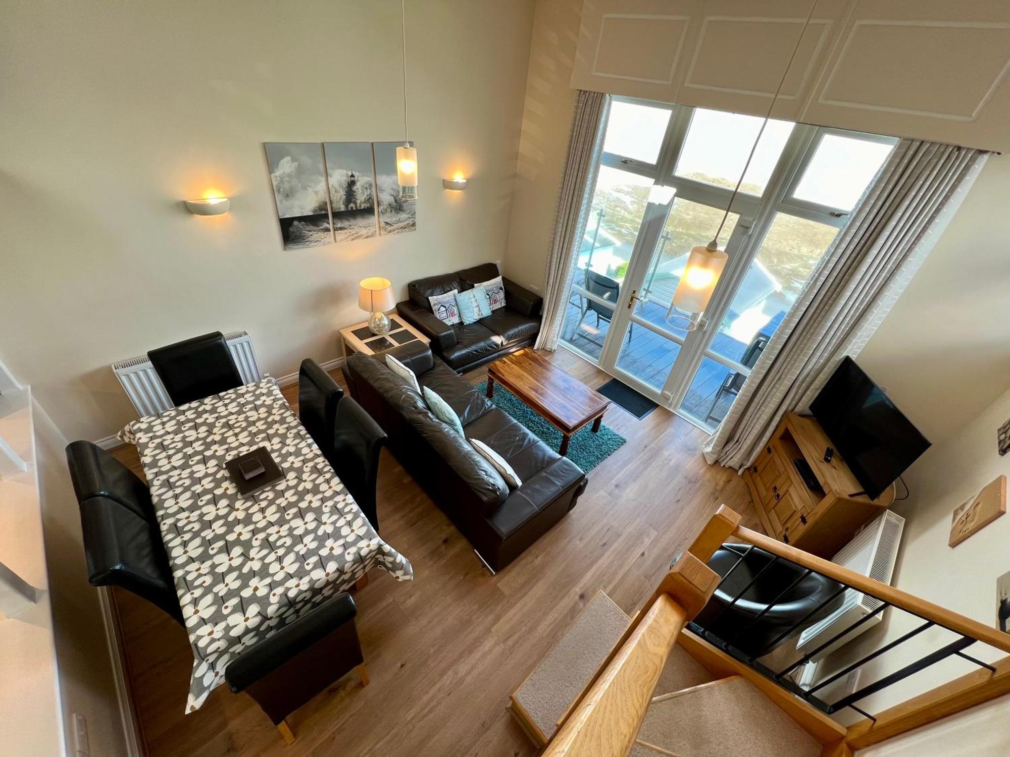 Golden Bay Village Апартаменты