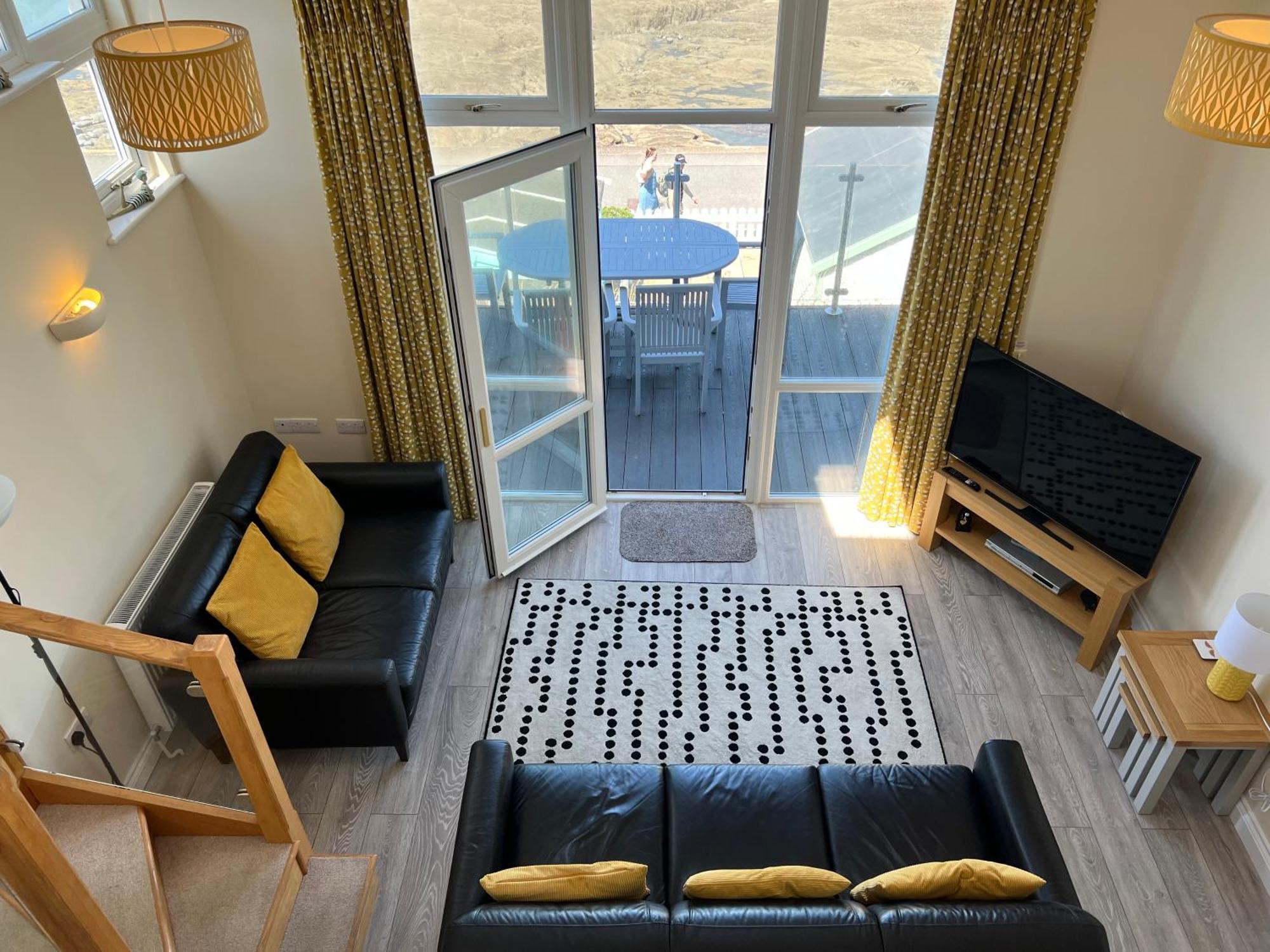 Golden Bay Village Апартаменты